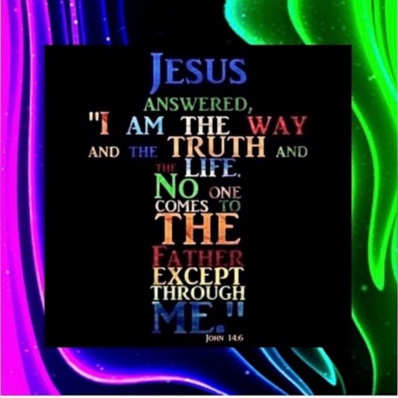 Emotional Support Pickle Keychain - Picture 6 of 6